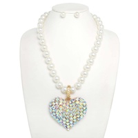 PEARL GEMSTONE CLUSTER HEART PENDANT NECKLACE SET
